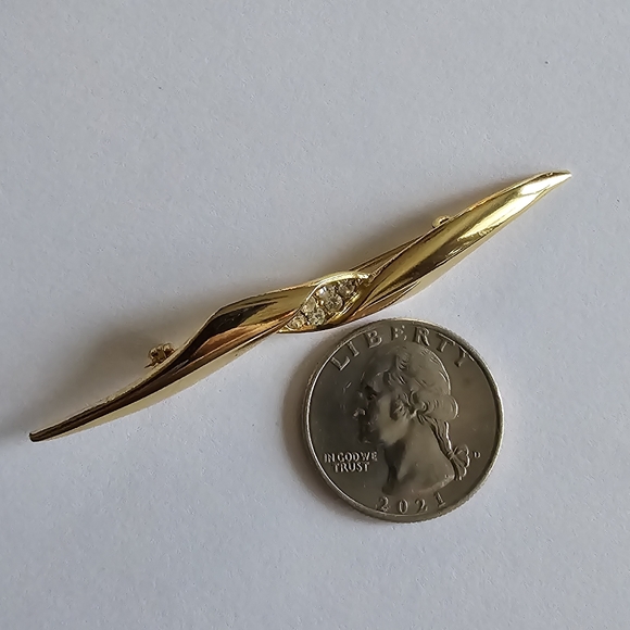 Vintage wavy brooch by JJ Jonette gold tone metal bar pin clear crystals - Picture 6 of 7
